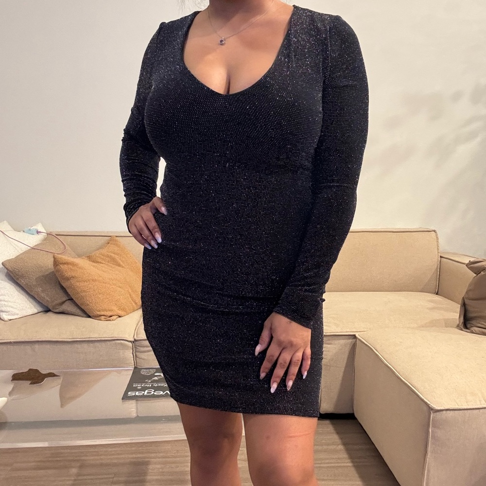 Forever 21 Black Sparkle Long Sleeve Dress